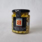 Habitas fritas aceite oliva delante